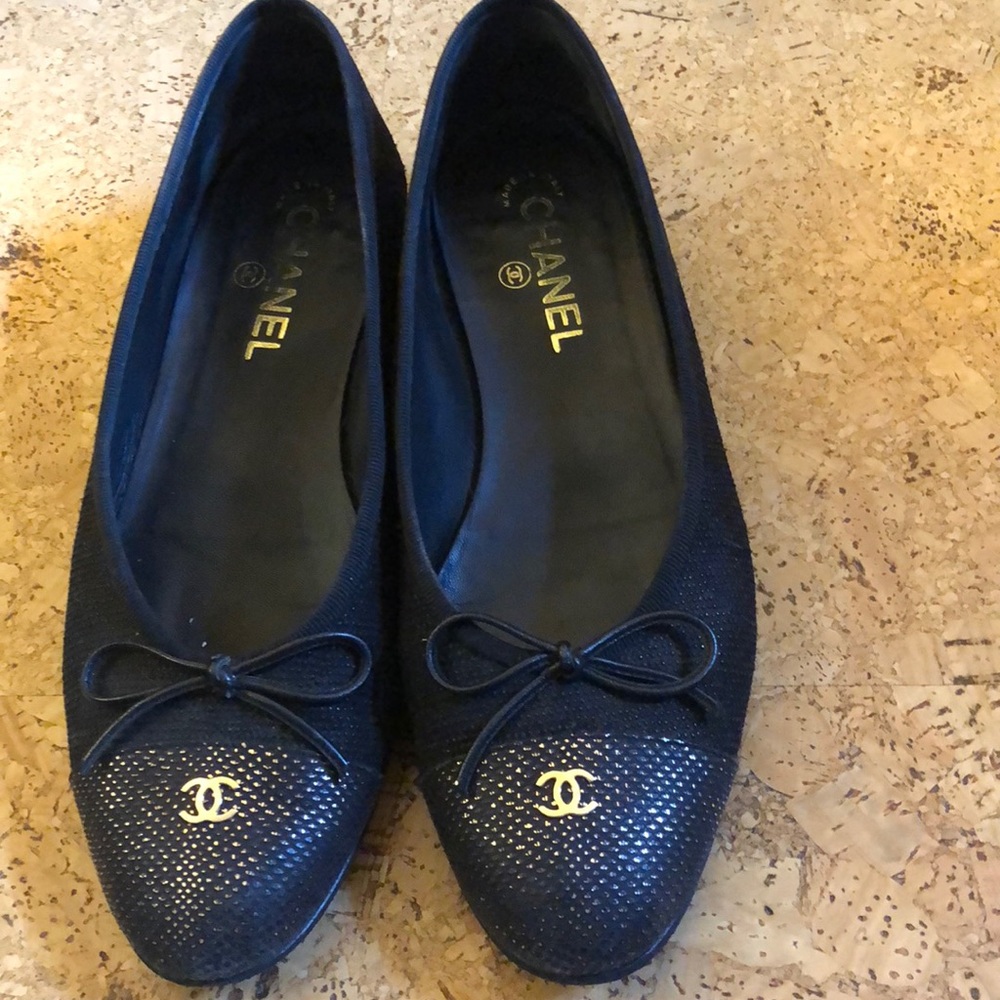 Chanel Black Flats